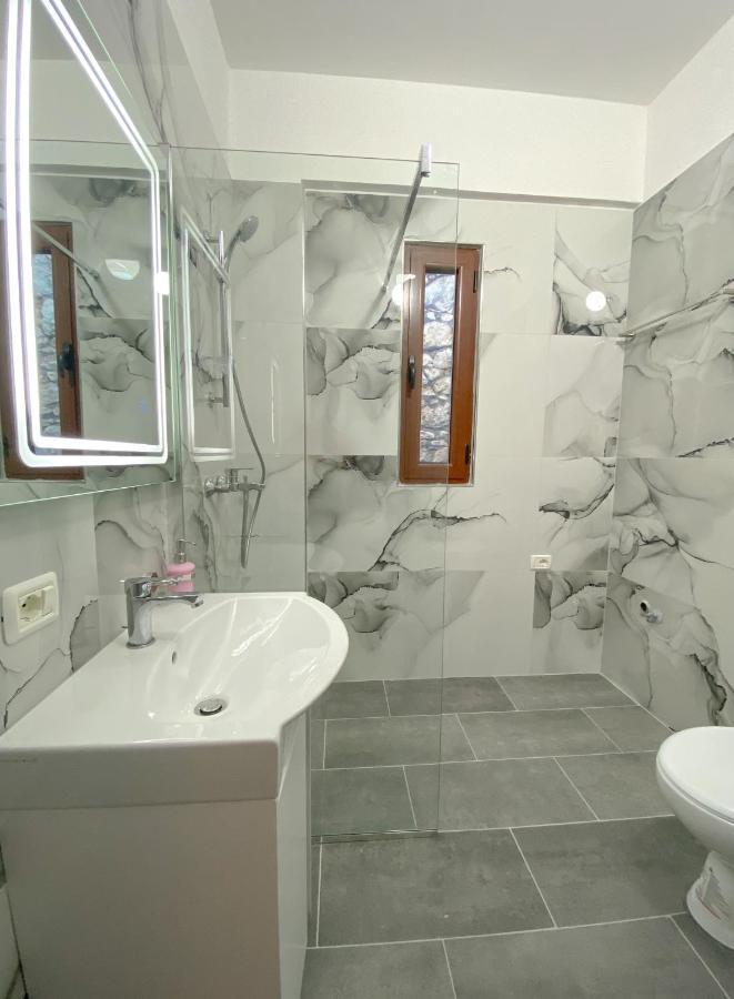 Family Apartments Himara Luaran gambar