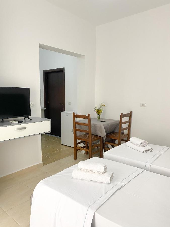 Family Apartments Himara Luaran gambar